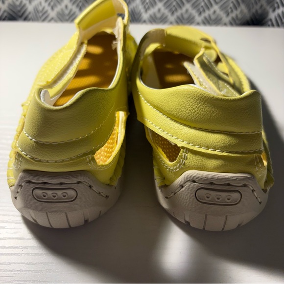 Women’s Yellow Fisherman Sandals Closed Toe Comfort Shoes Size 7 New - Picture 7 of 7